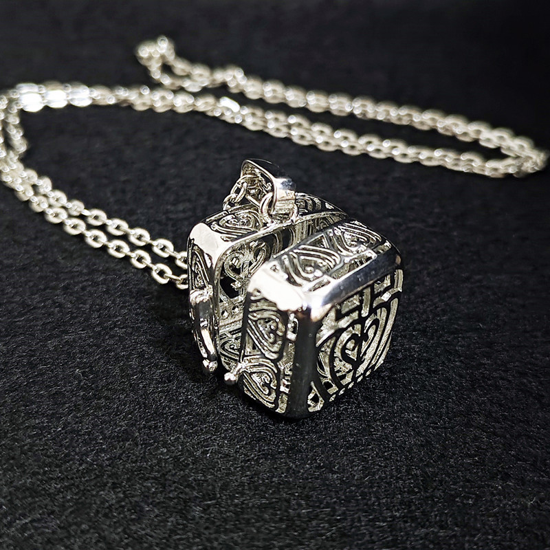 Médaillon boule creuse en lait - Diffuser Necklace Locket avis et prix