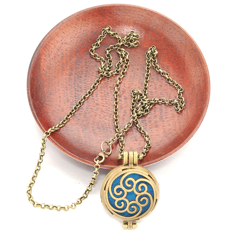 Collier d'aromathérapie arbre  - Diffuser Necklace Locket avis et prix